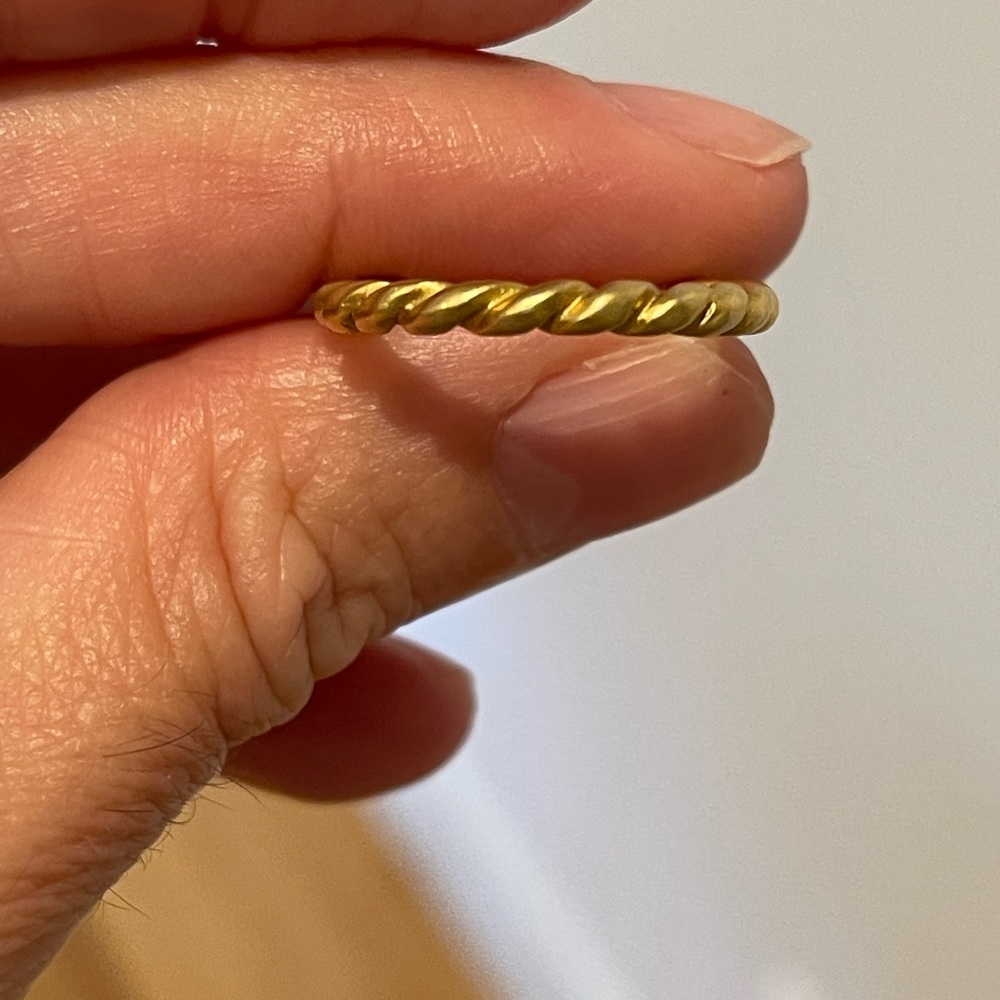 18k rope ring